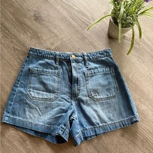 Universal Thread Blue Jean Shorts High-Waisted Relaxed Fit
